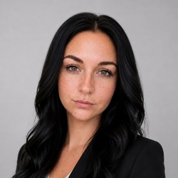 Julia Schmied